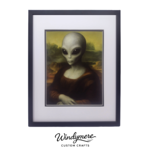 Framed Print: Mona Lisalien, Alien Classics Collection